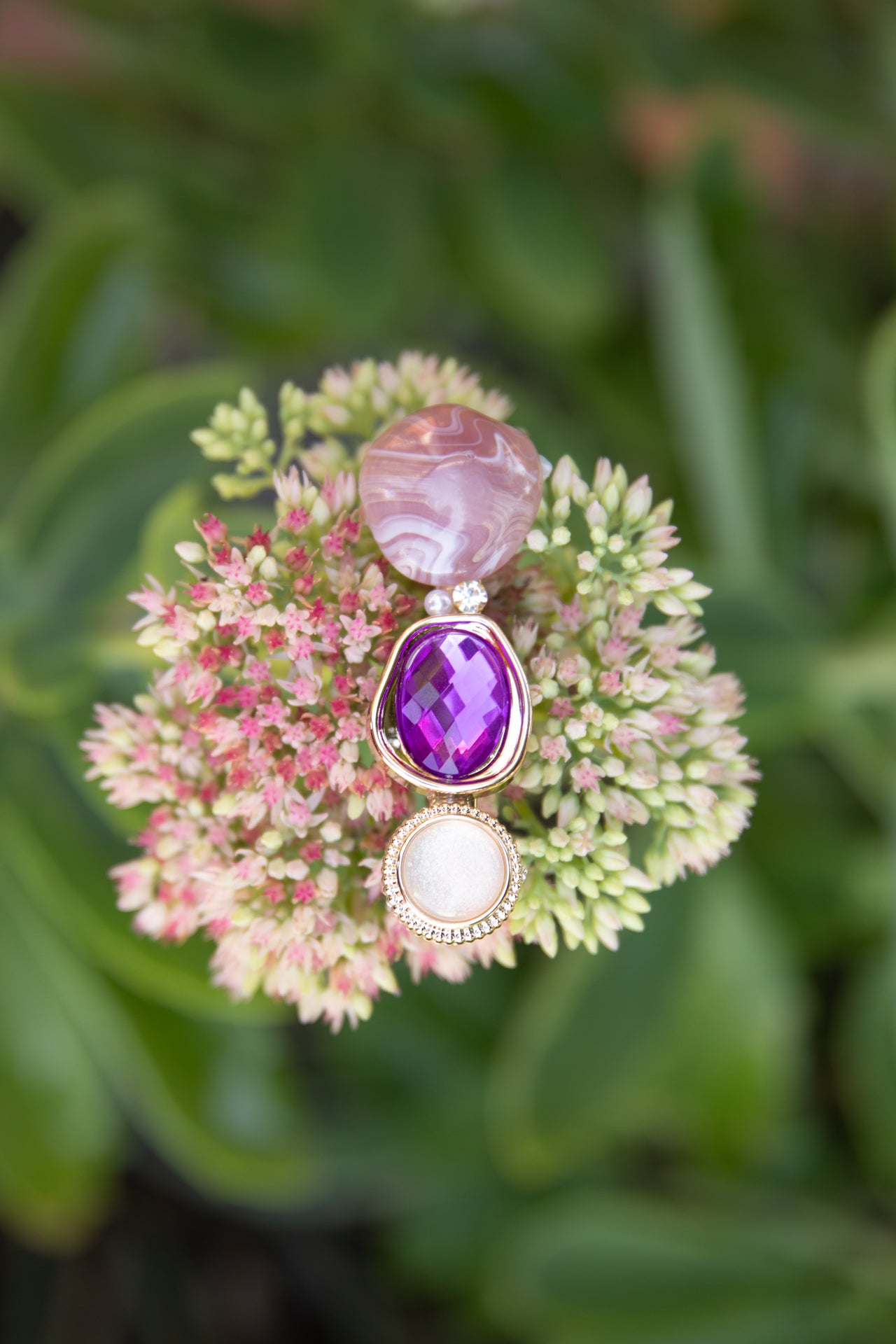 ✨ Set di mollette in metallo dorato con pietre e dettagli luminosi