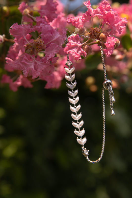 Bracciale in acciaio con madreperla – regolabile